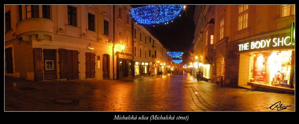 Michalska ulica vianocna panorama b